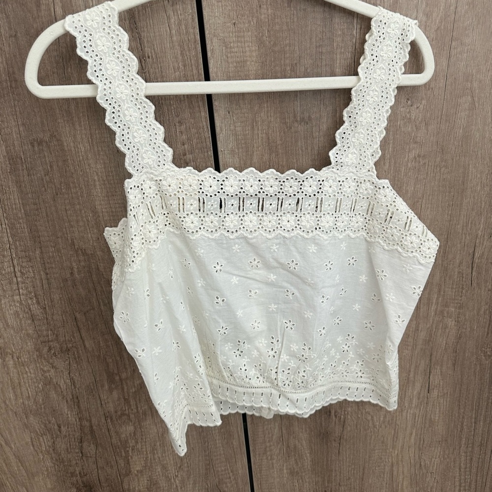 Doen Ivory Eyelet Lace Top - Picture 3 of 4